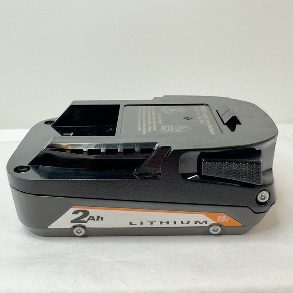 RIDGID 18V Lithium-ion Battery - R87002 - Picture 3 of 8